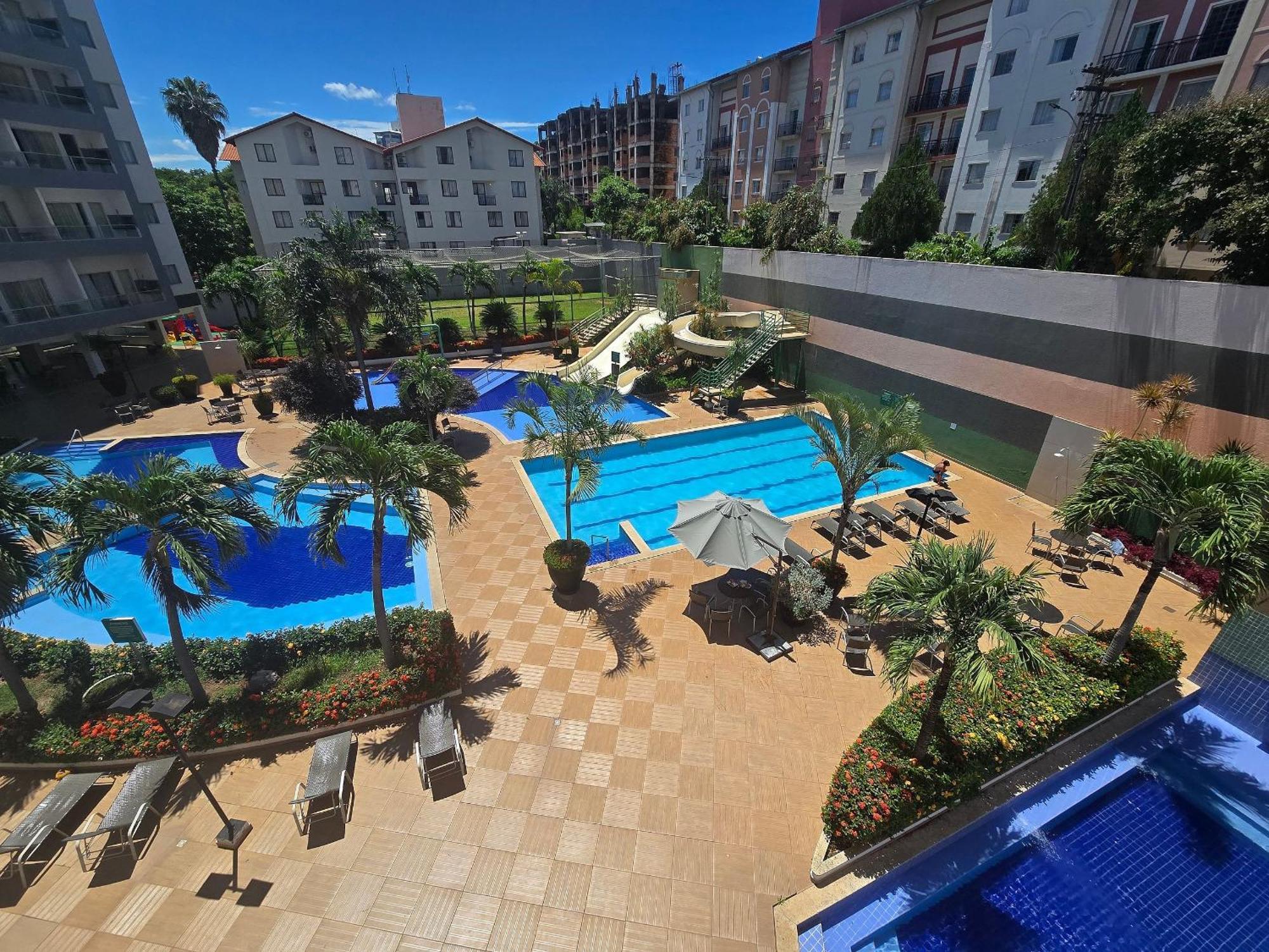 Apartamentos Em Rio Quente Com Maravilhosa Area De Lazer E Excelente Localizacao Esterno foto